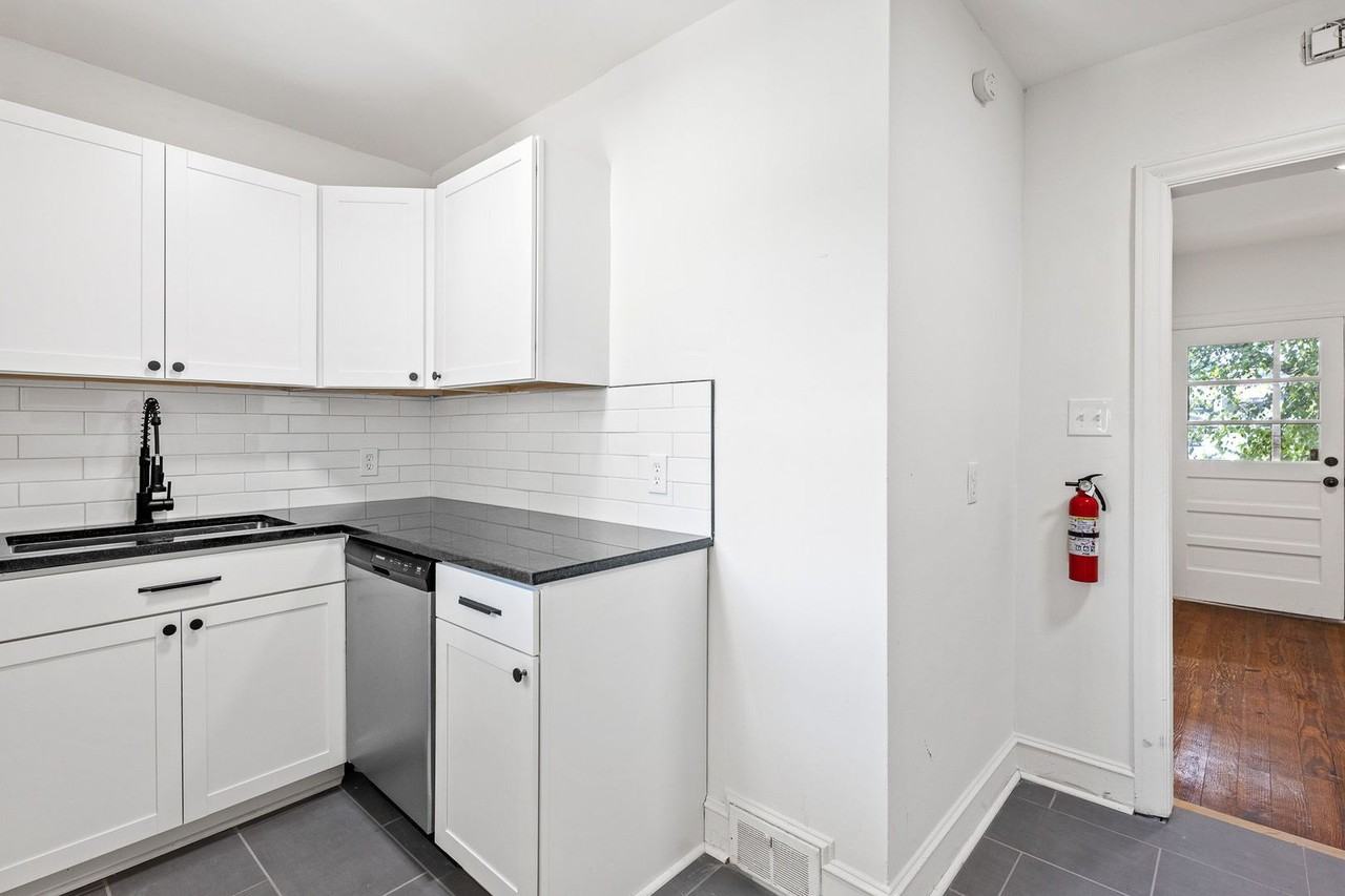 FULLY RENOVATED apartment homes in the heart of Winston - Photo 4 of 50