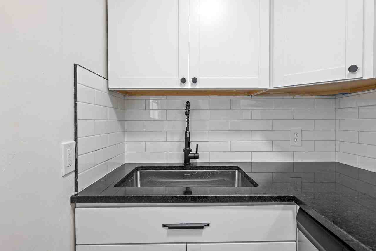 FULLY RENOVATED apartment homes in the heart of Winston - Photo 7 of 50