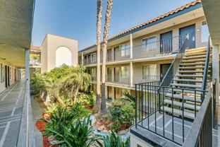 3350 Rosecrans St - Photo 1 of 1