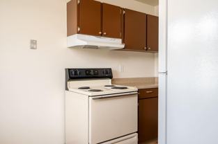 8435 Se Insley St - Photo 1 of 1