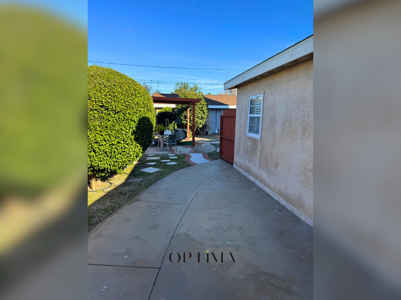 22445 Dolorosa St - Photo 3 of 15