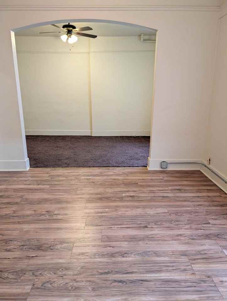 Blackstone Apartments - Photo 5 of 16