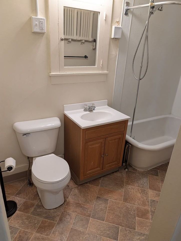 Blackstone Apartments - Photo 7 of 16