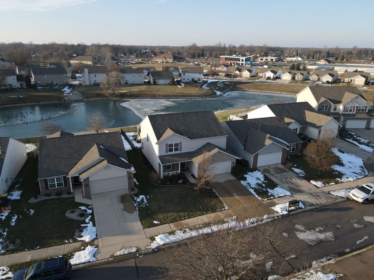 3929 Stanton Hall Pkwy - Photo 2 of 45