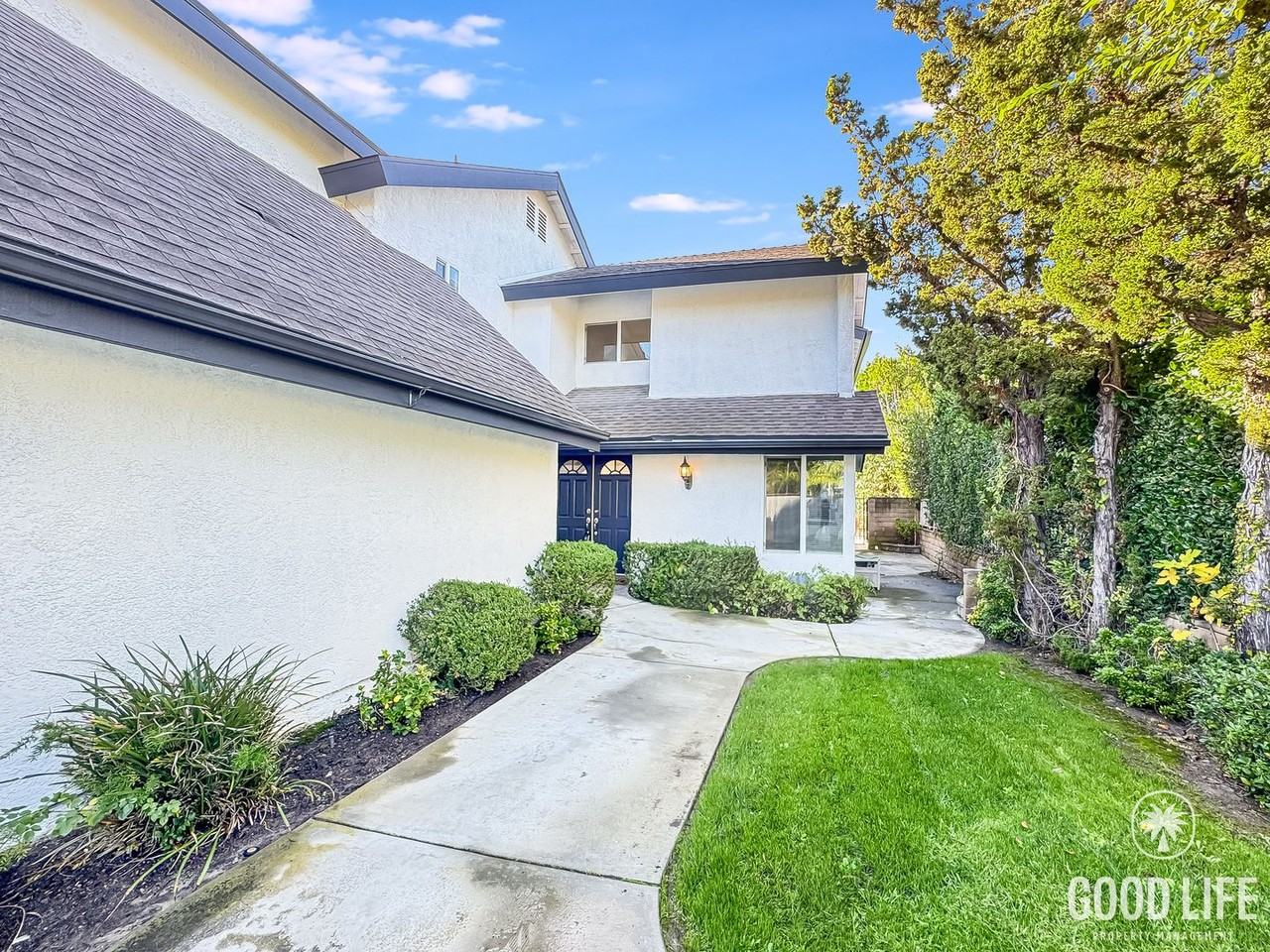 25521 Alisal Ave - Photo 4 of 50