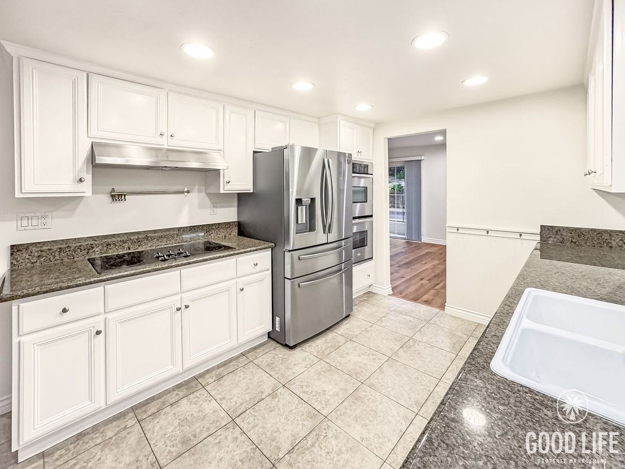 25521 Alisal Ave - Photo 6 of 50