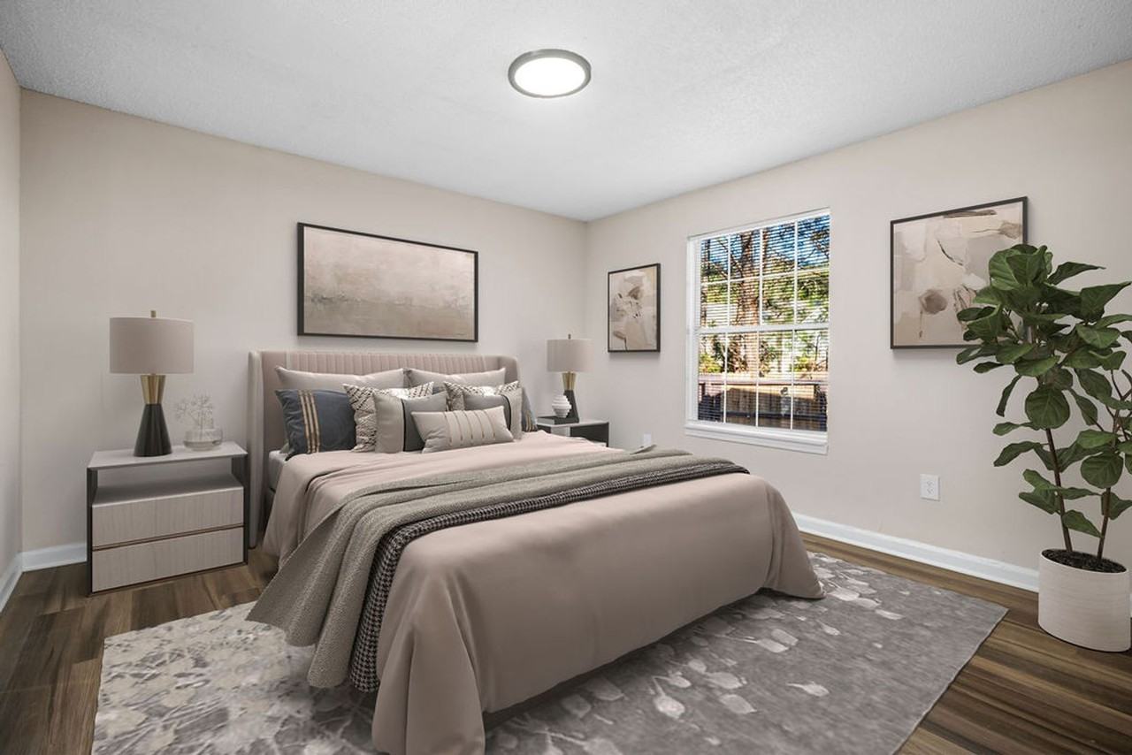 Castle Creek Apartments - Photo 2 of 34