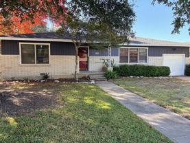 2218 Rosewood Dr - Photo 1 of 1