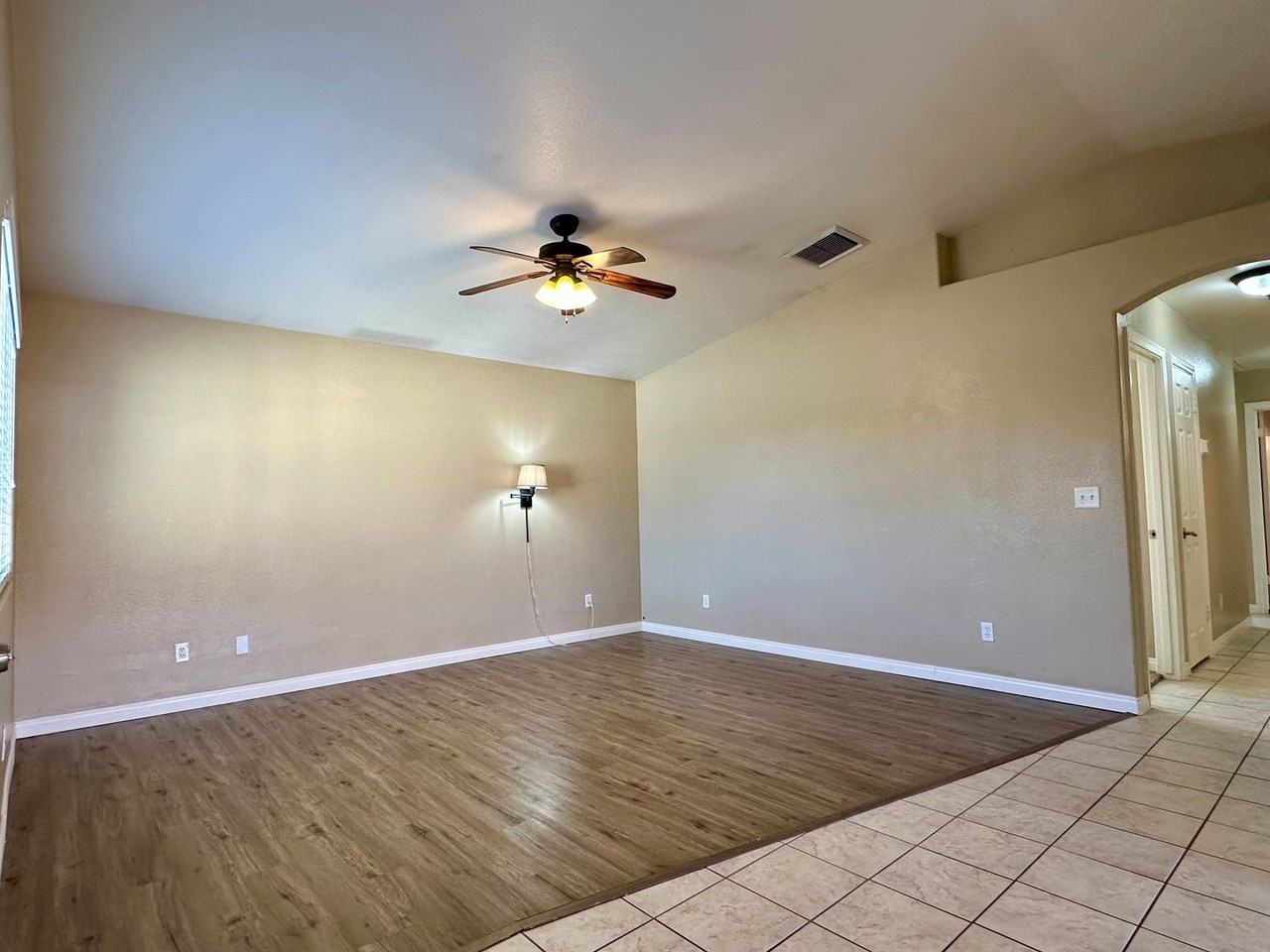 1213 S Ranger St - Photo 3 of 16