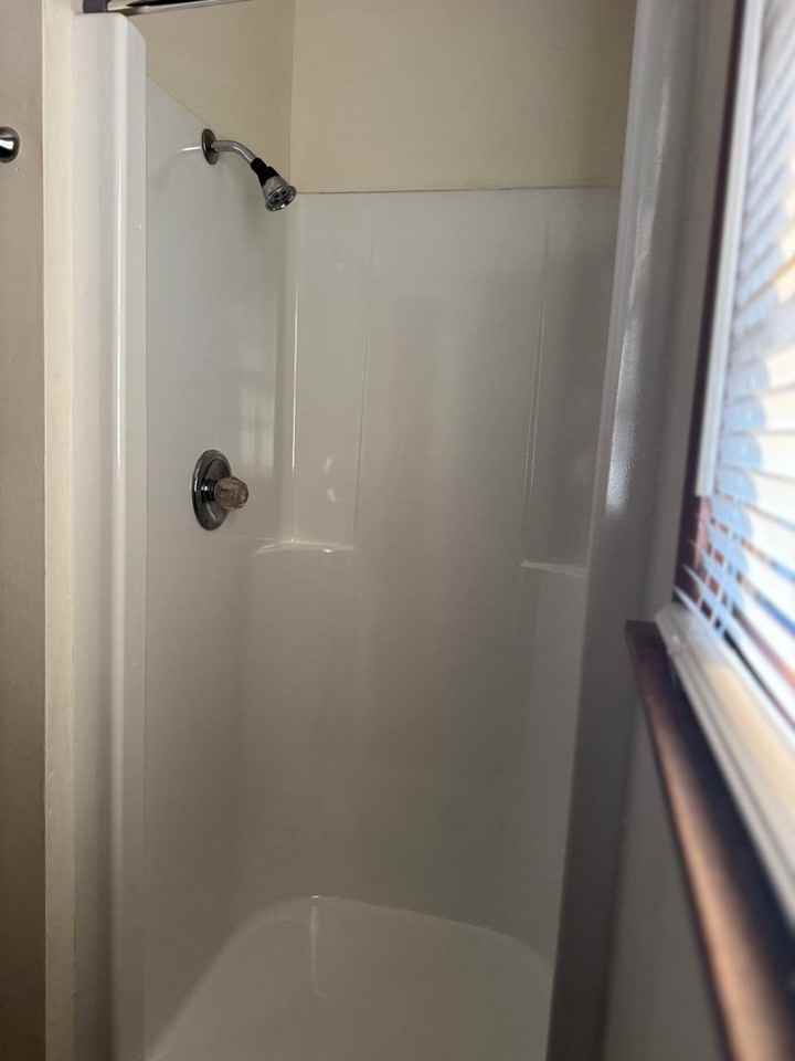 2658 S Urbana Ave - Photo 3 of 5