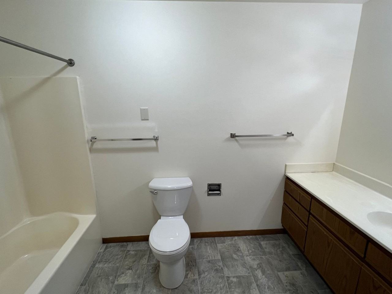 Dryden Drive LLC - Photo 5 of 7