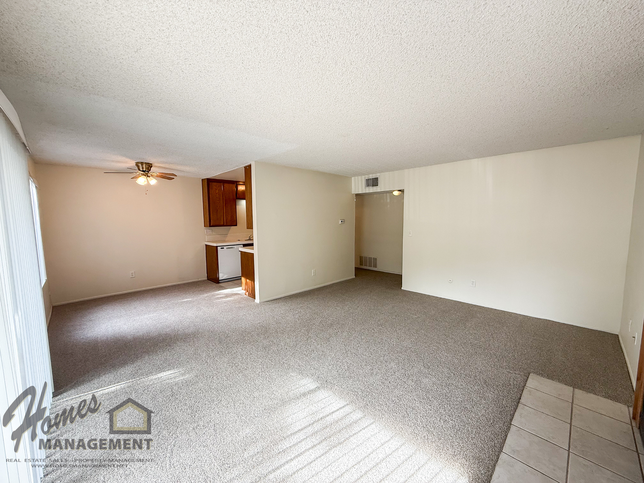 450 W Vermont Ave - Photo 4 of 16