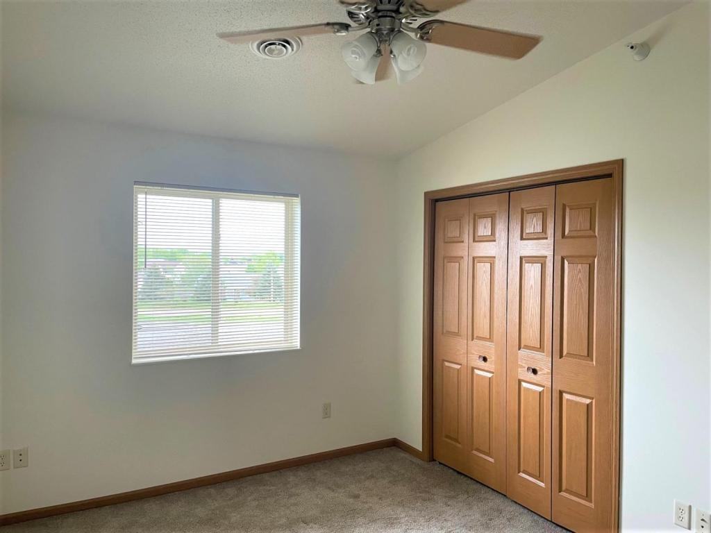 800 Angel Ct - Photo 5 of 16