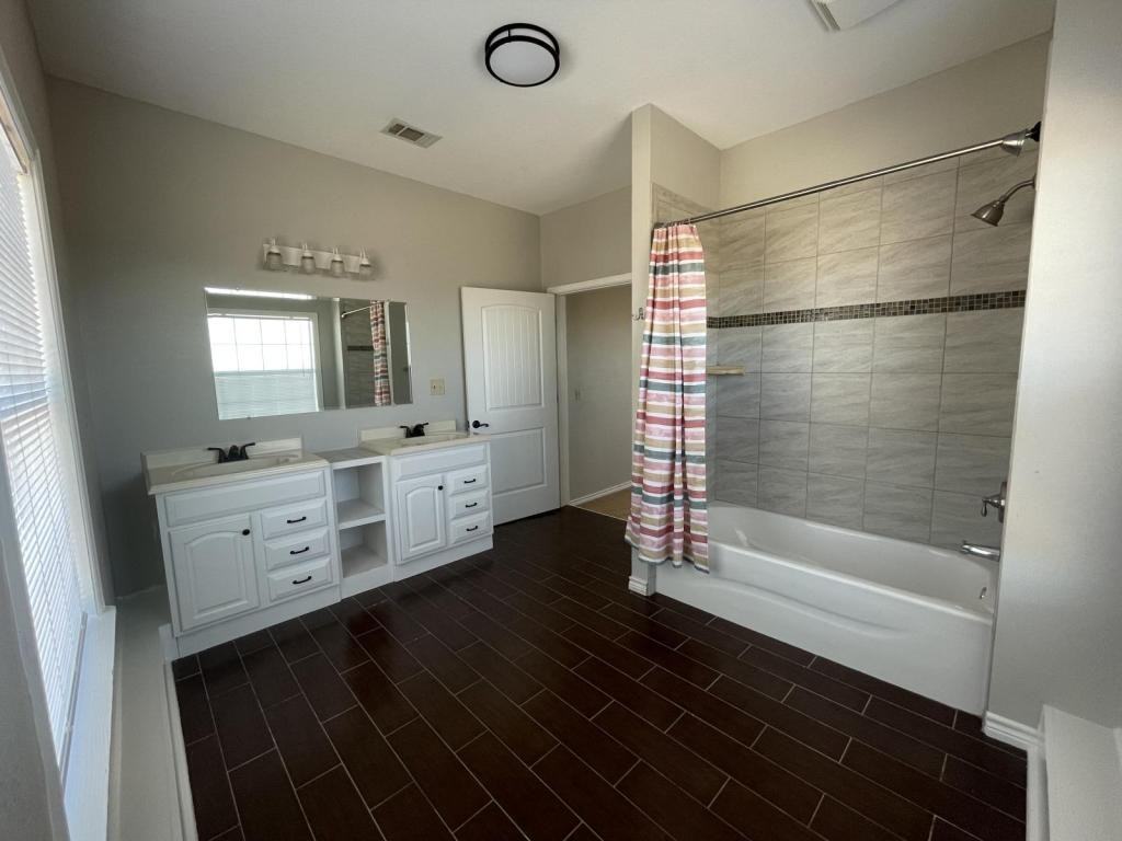 105 County Road 212 Apt E - Photo 5 of 13