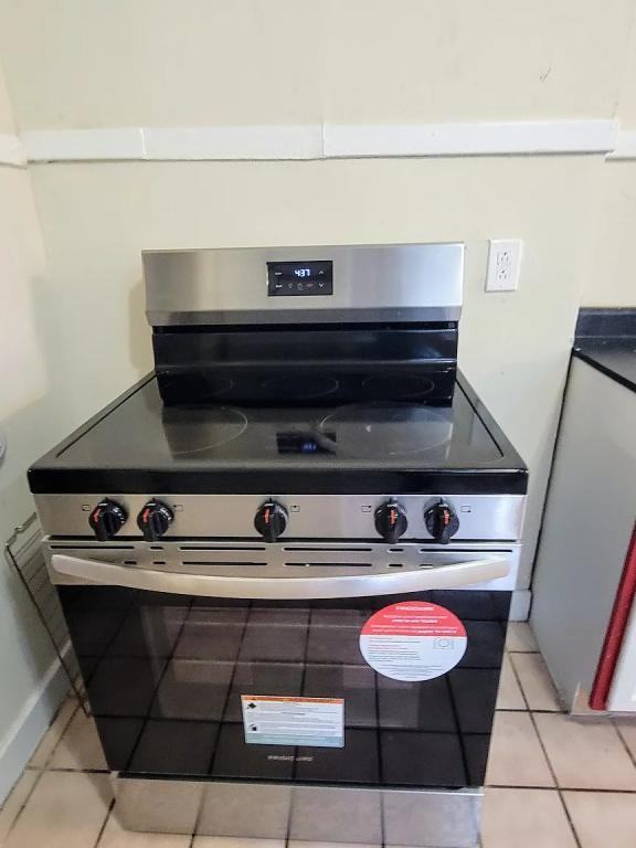 33 E Norman Ave - Photo 2 of 24