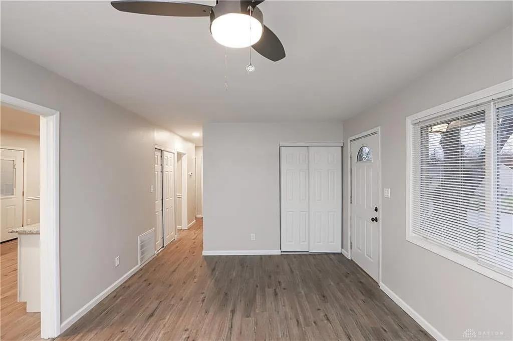 1227 Date St - Photo 4 of 28