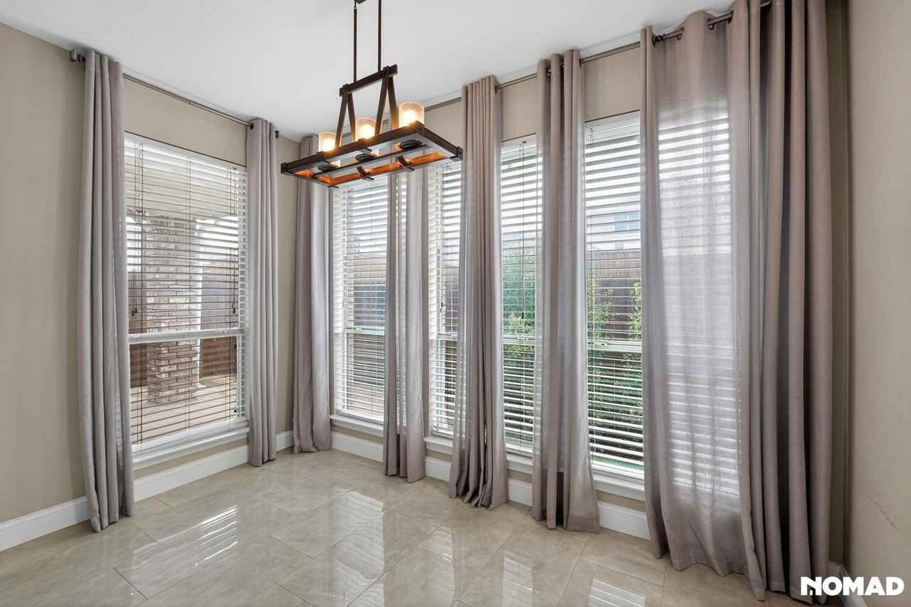 18928 Ravenglen Ct - Photo 7 of 32