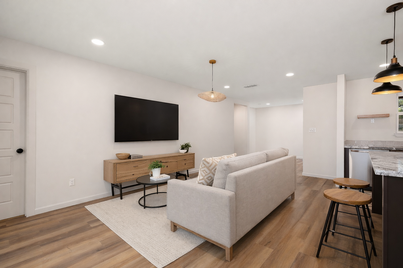 1518 Orchid Ave - Photo 7 of 24