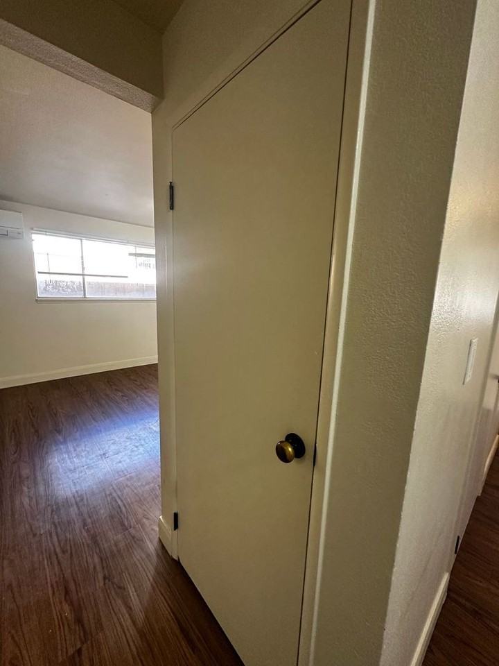 Monument Park SG Apartments - Photo 7 of 19