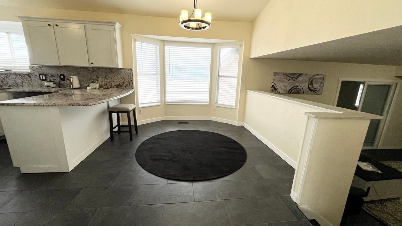 3845 S 6300 W - Photo 4 of 23