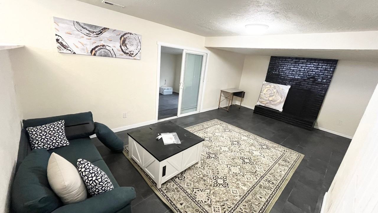 3845 S 6300 W - Photo 5 of 23