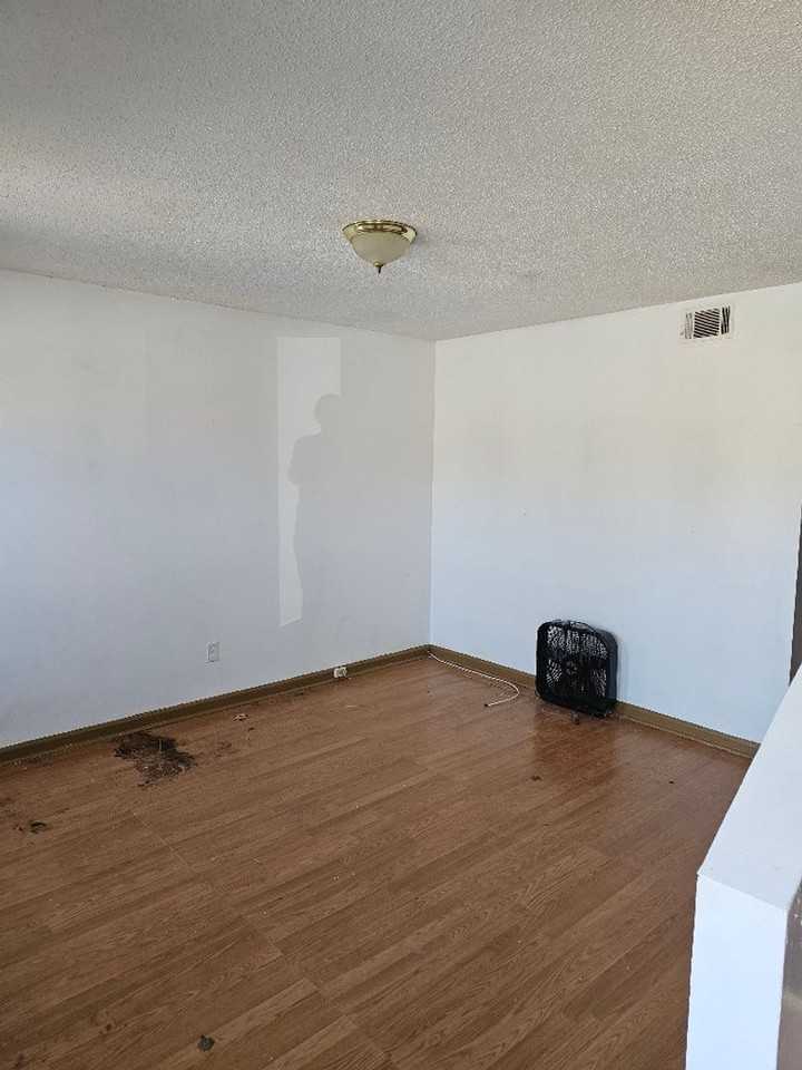 2716 Blossom Dr - Photo 4 of 15