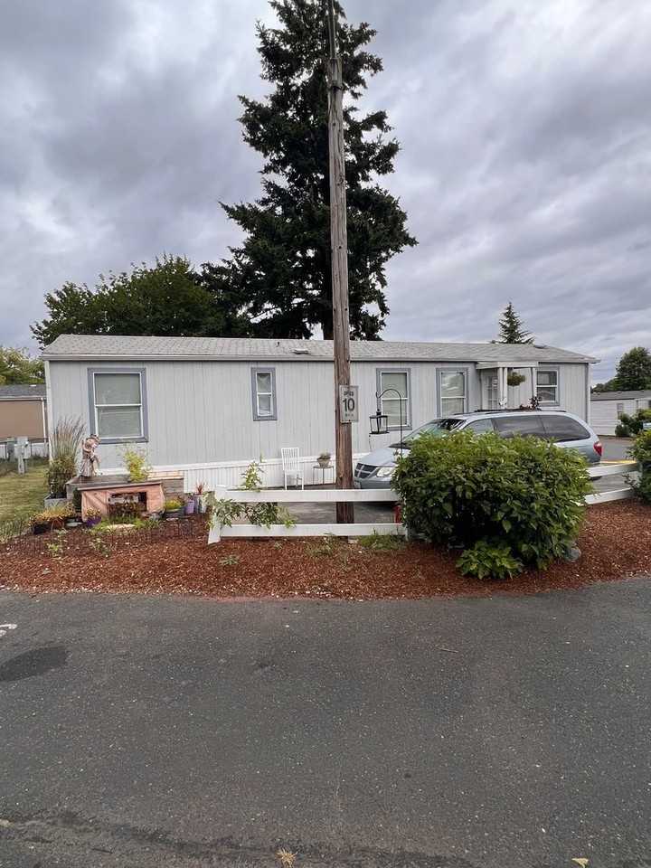 Fox Run MHP, LLC - Photo 5 of 10