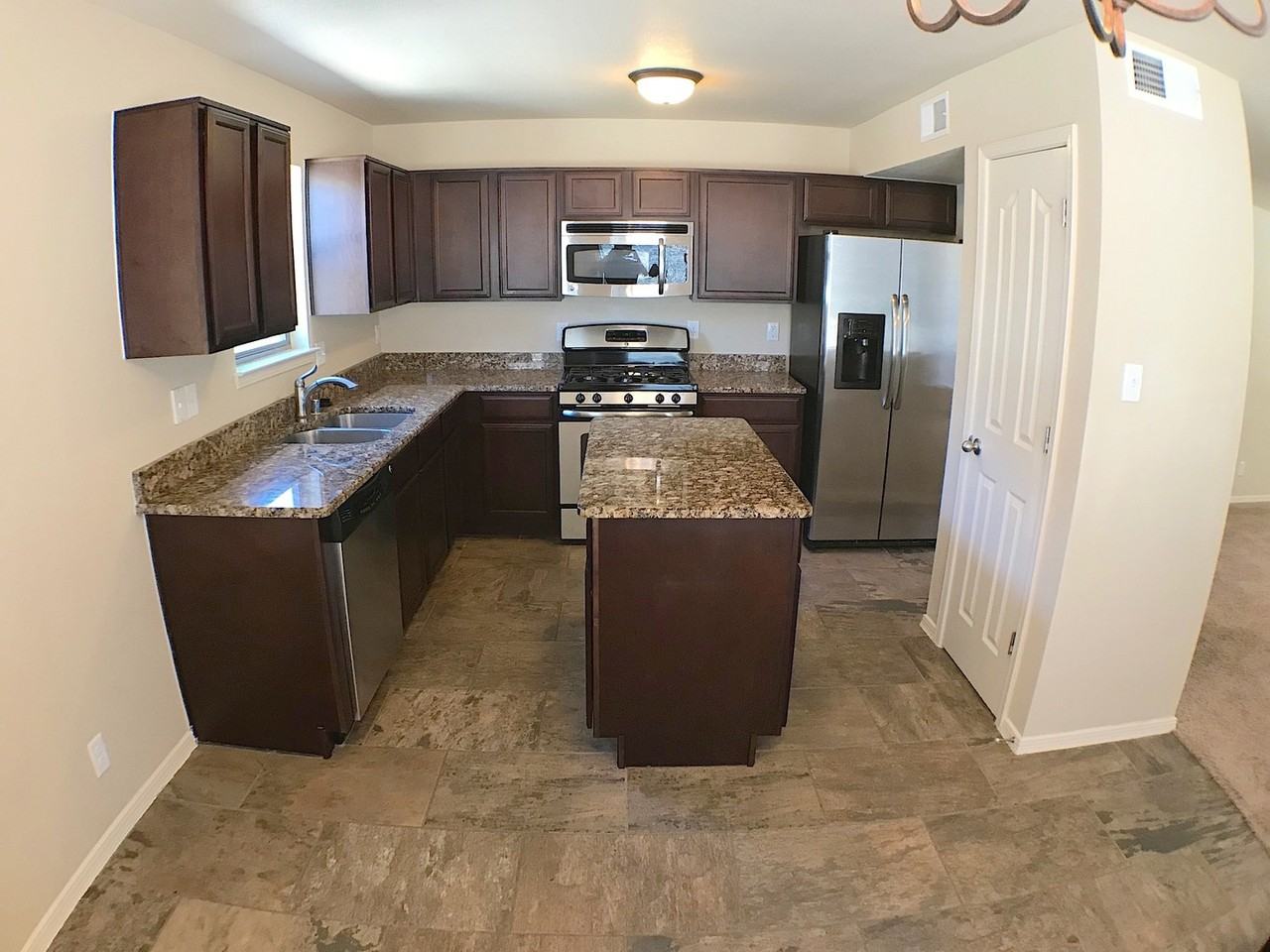 11269 Cattle Ranch St - Photo 7 of 21