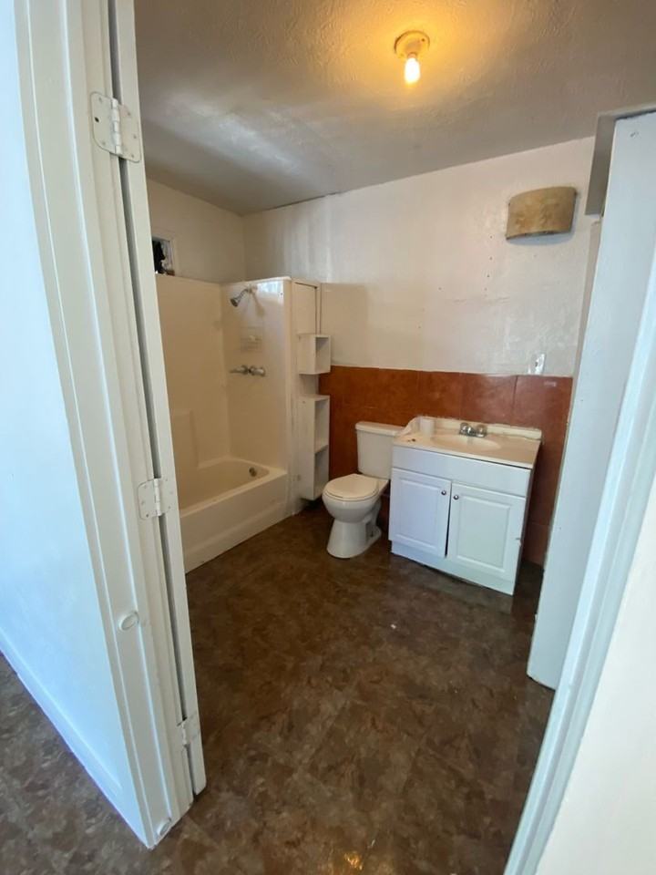 7407 Avenue I - Photo 7 of 9