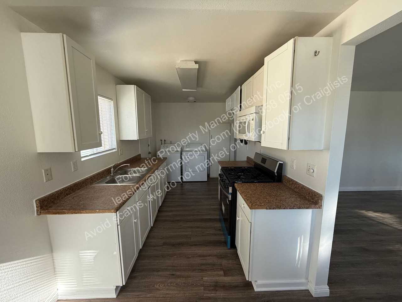 2328 San Padre Ave - Photo 5 of 15