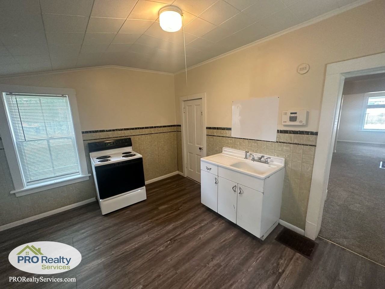 1788 Blair Ave - Photo 4 of 20