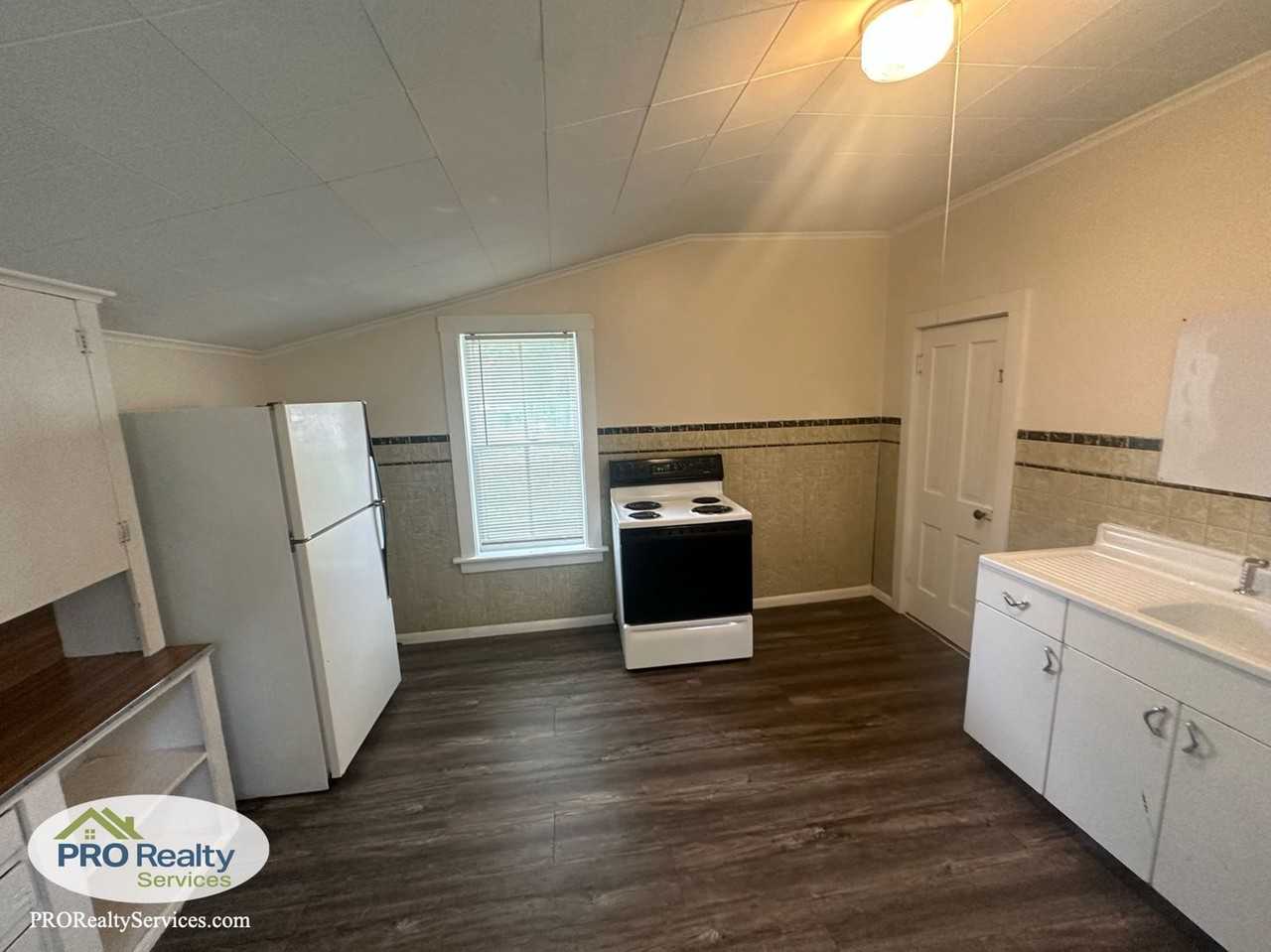 1788 Blair Ave - Photo 5 of 20