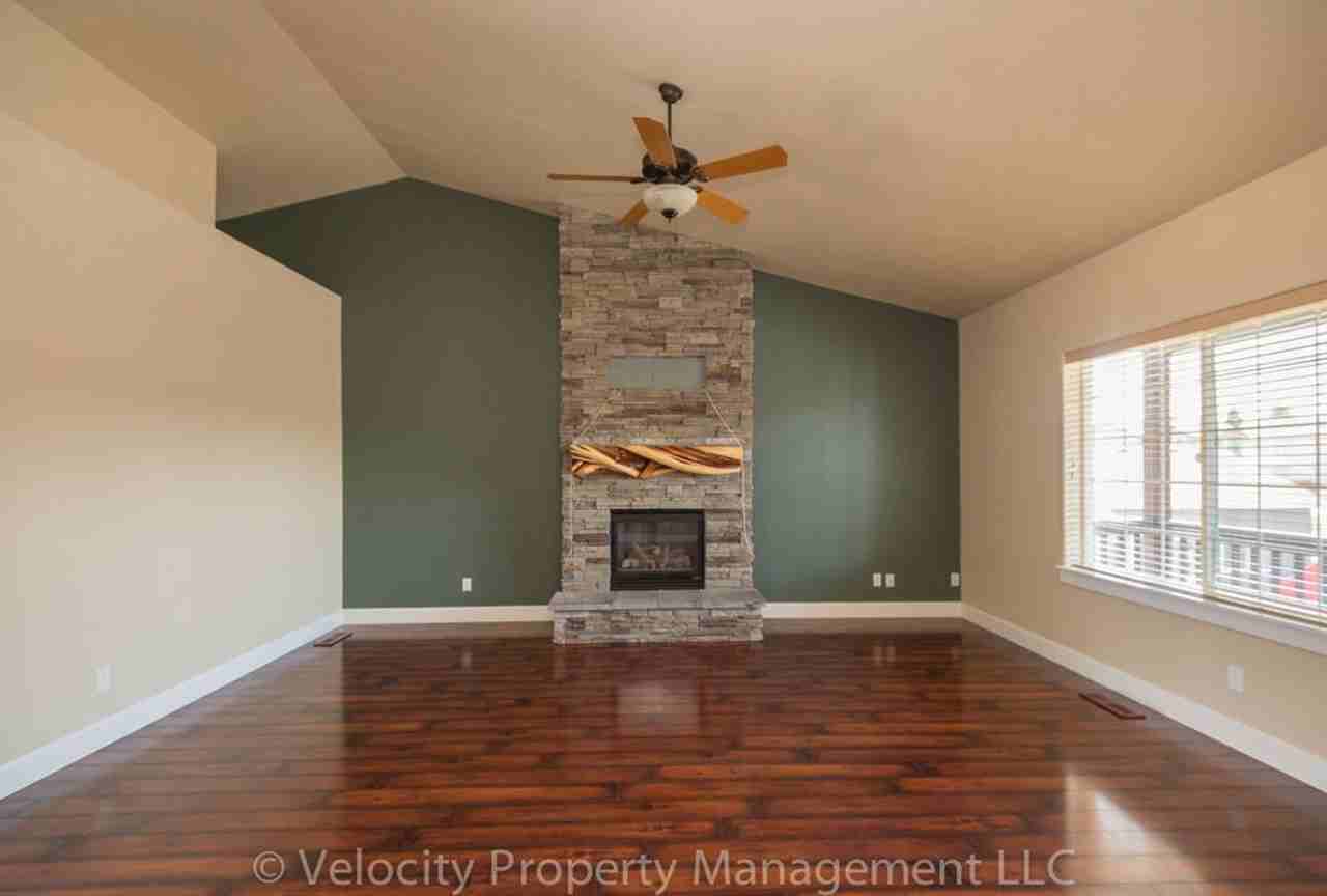 63422 Conger Ct - Photo 2 of 20