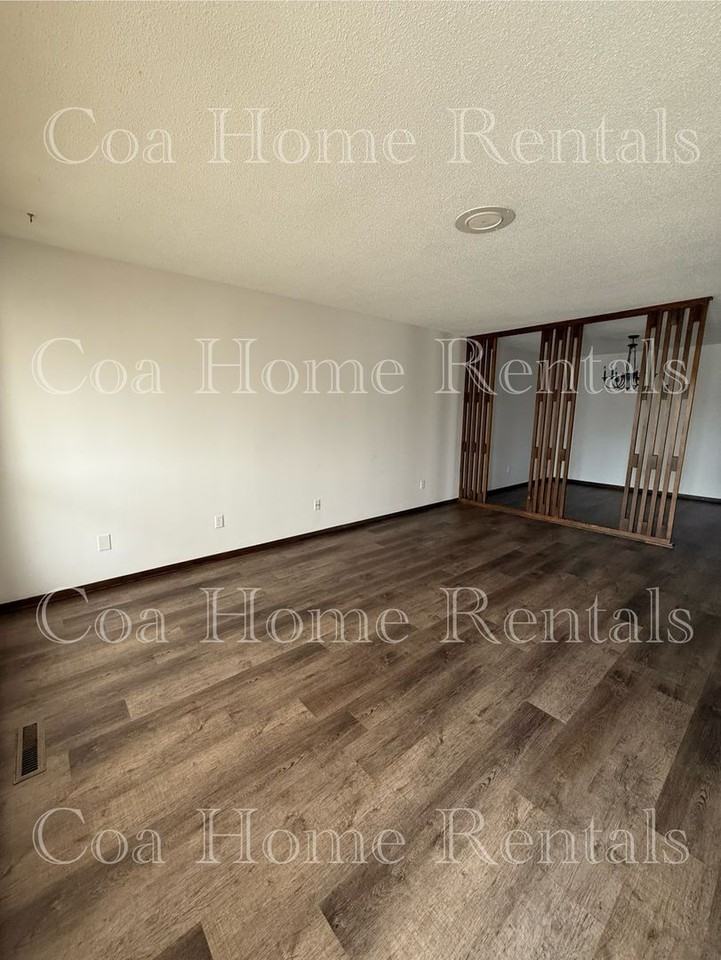 8320 E Cherry Creek Dr - Photo 5 of 20