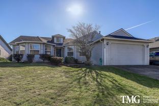 734 E 15th Cir - Photo 1 of 1