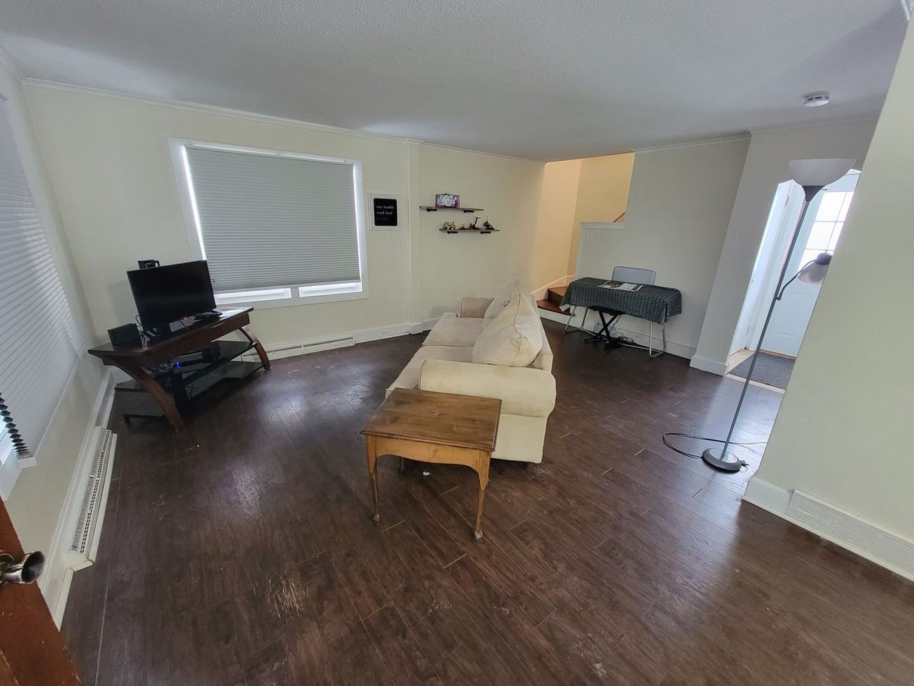 2001 Springvale Rd - Photo 6 of 16