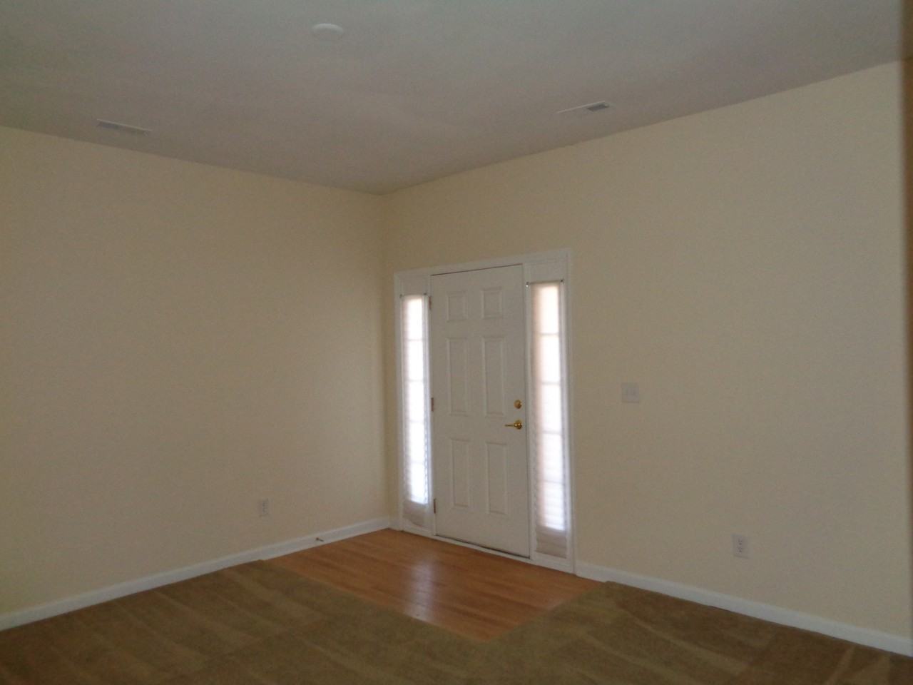 7041 Somerset Springs Dr - Photo 2 of 8