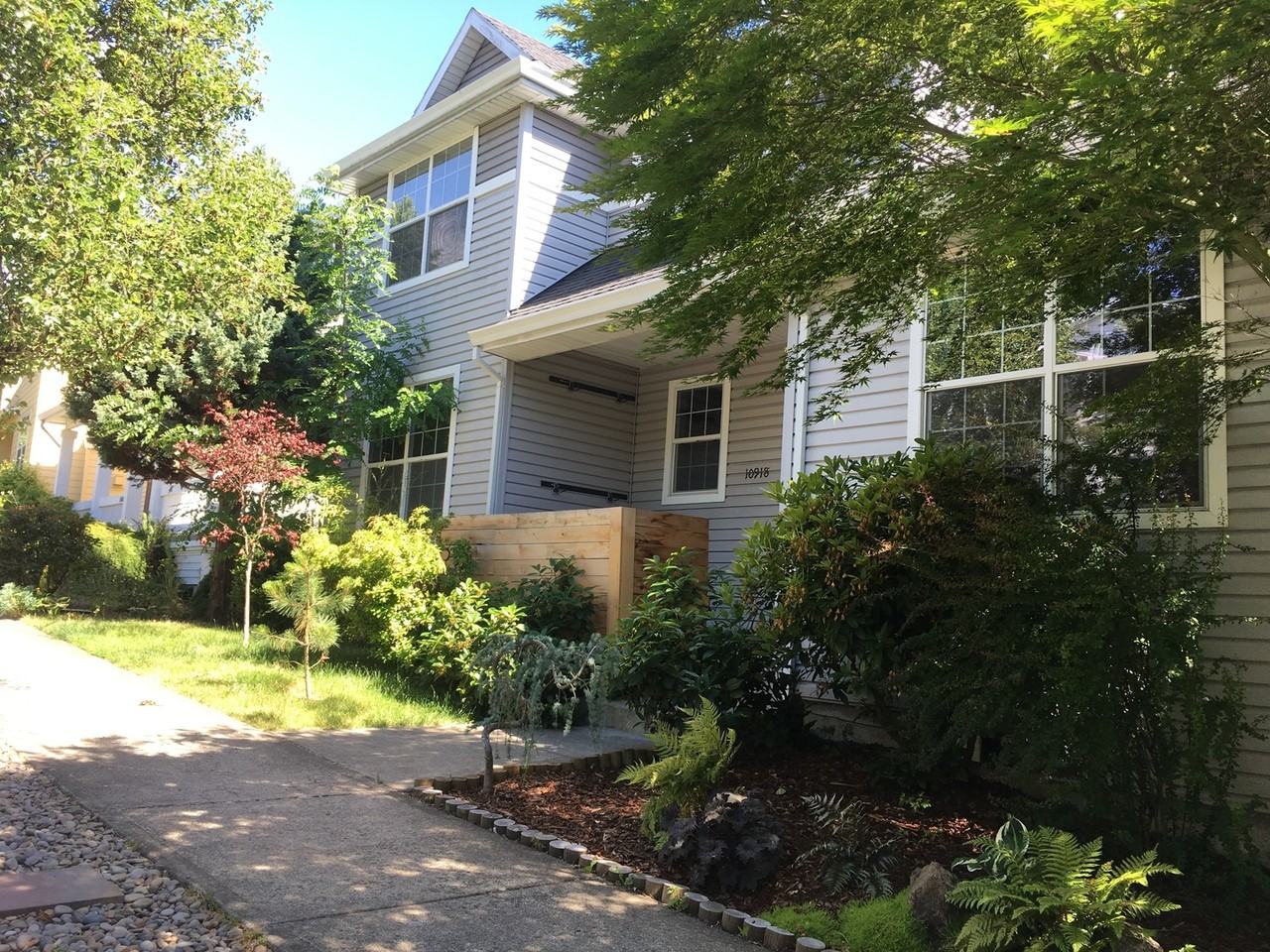 10918 Sw Adele Dr - Photo 2 of 29