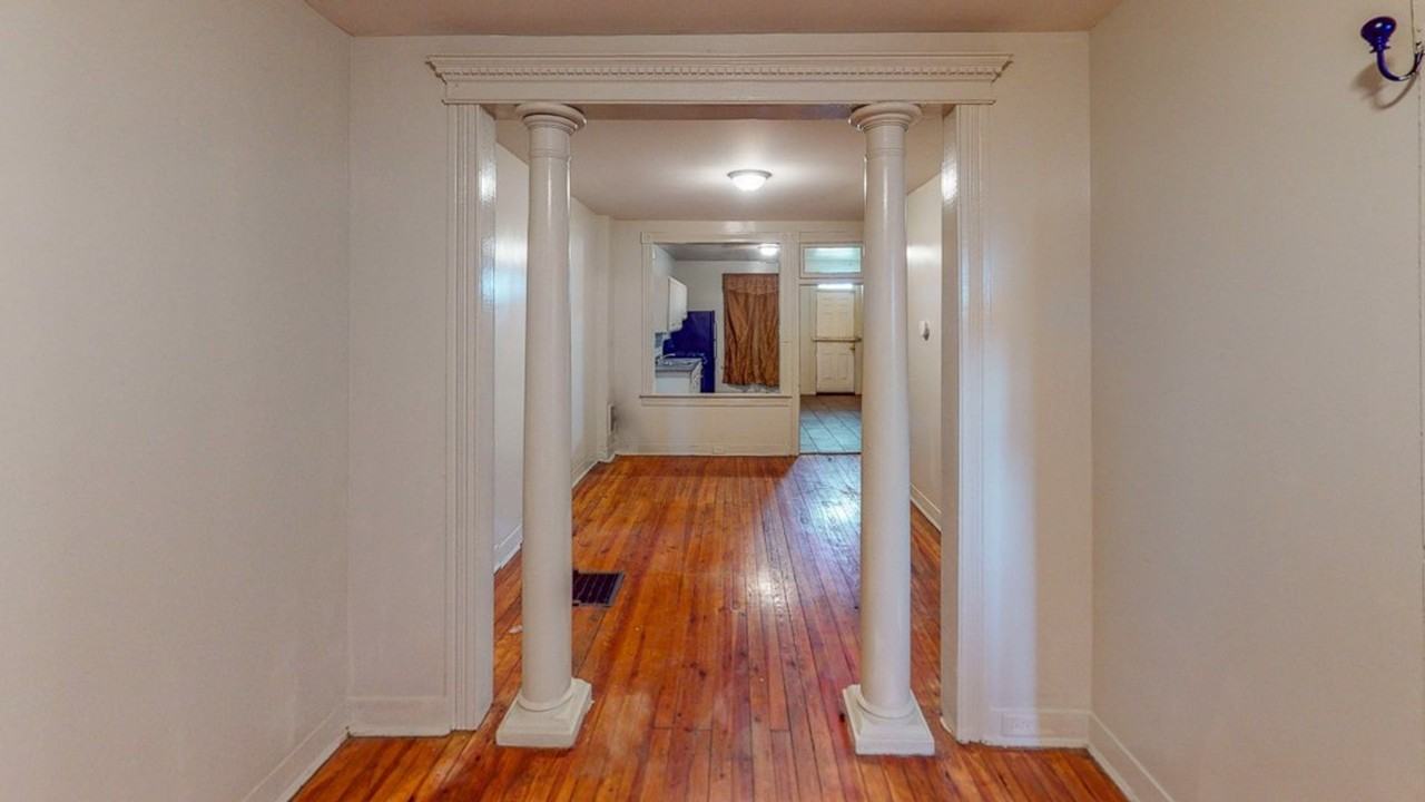 1625 Darley Ave - Photo 7 of 13