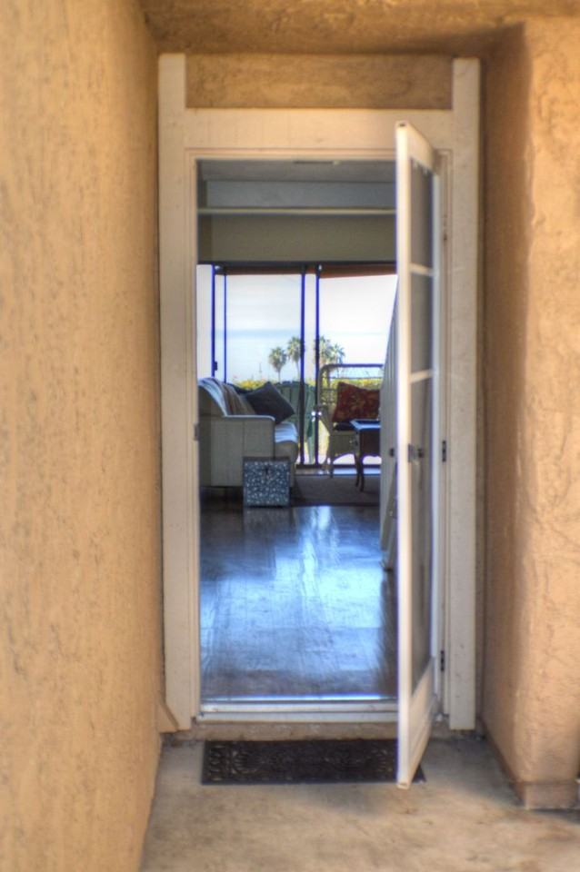 146 Avenida Baja - Photo 7 of 42