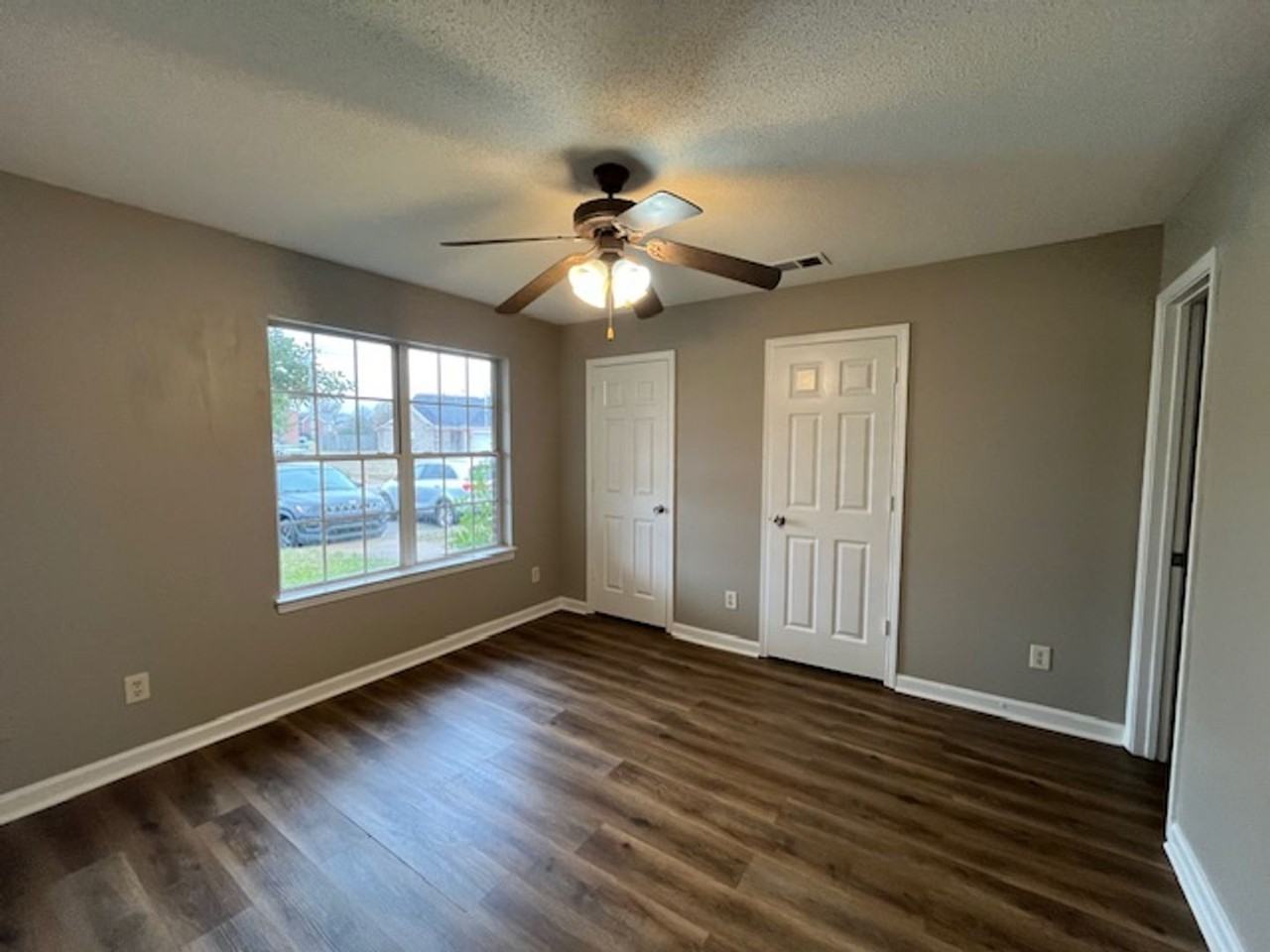 7236 Conrail Cir - Photo 6 of 12