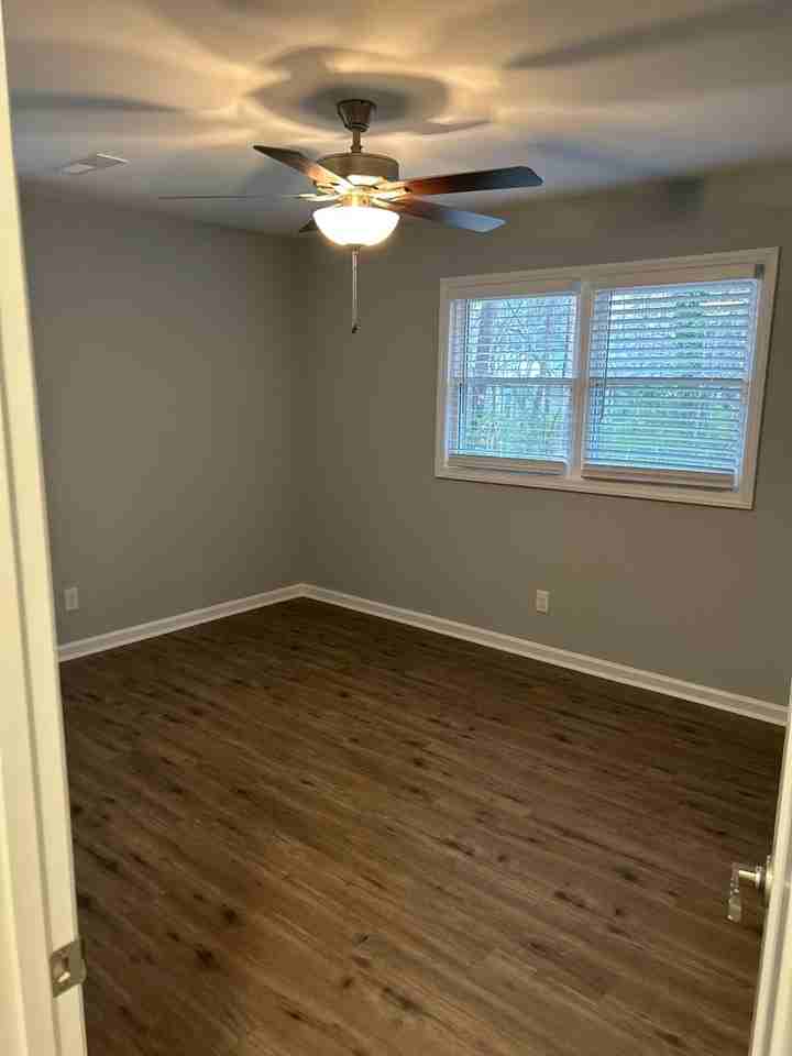 128 Turner St - Photo 6 of 10