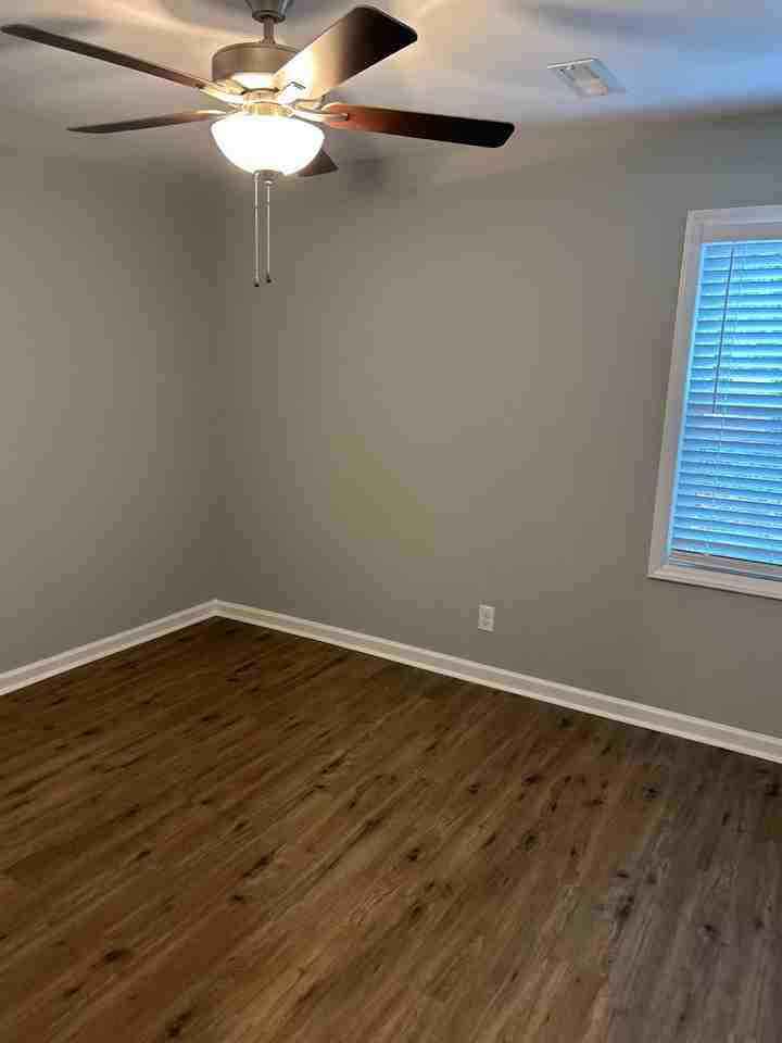 128 Turner St - Photo 7 of 10