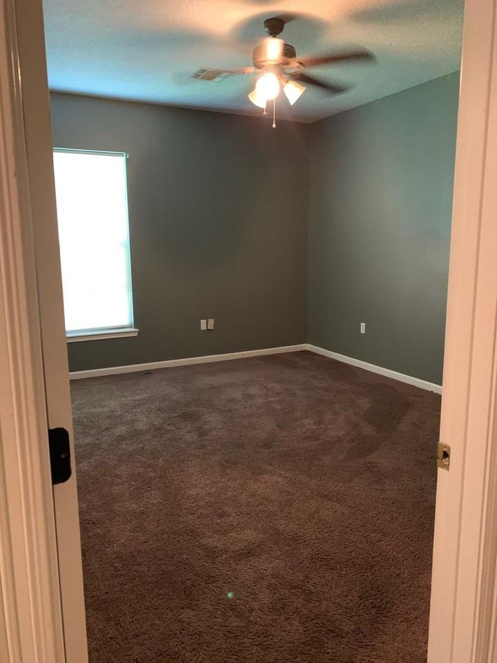 2715 Deaton St #A - Photo 5 of 11