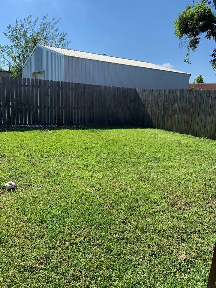 2715 Deaton St #A - Photo 6 of 11