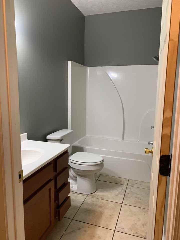 2715 Deaton St #A - Photo 7 of 11