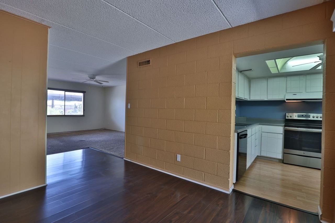 4201 E Camelback Rd #25 - Photo 6 of 31