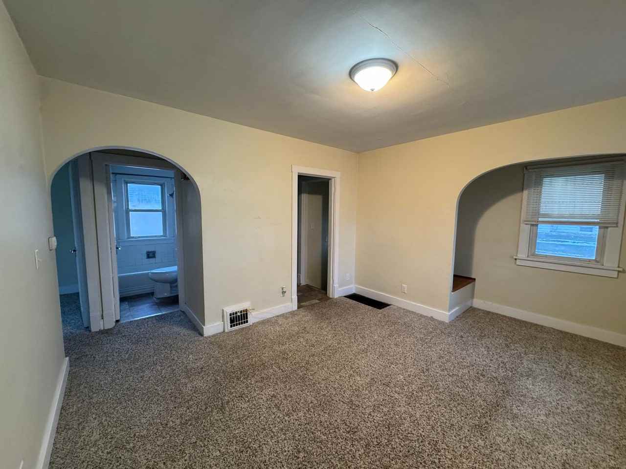 302 17th Ave - Photo 6 of 12