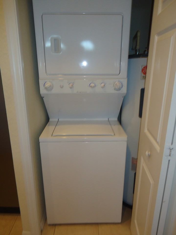 1612 Cumin Dr - Photo 4 of 10