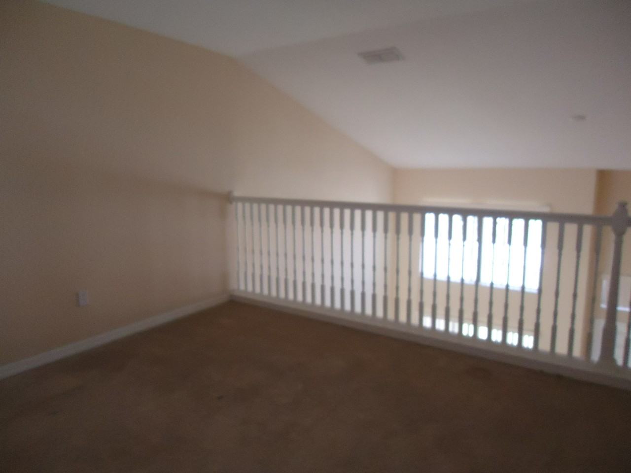 453 Cinnamon Dr - Photo 5 of 14